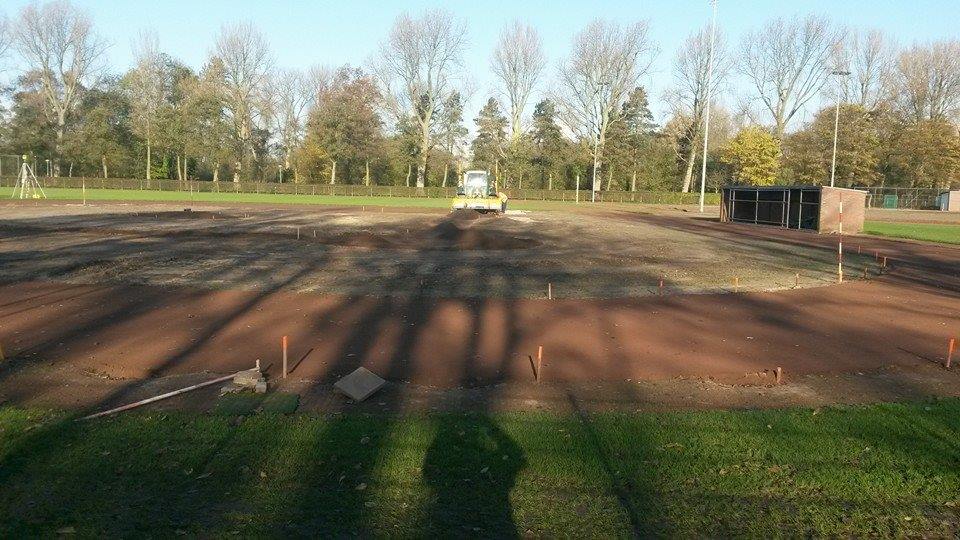 Renovatie honkbalveld